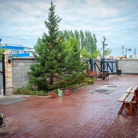 Hostel Astana Buitenkant foto
