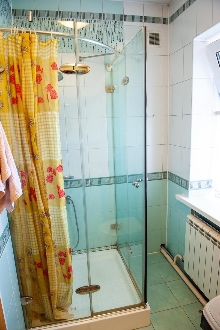 Hostel Astana Buitenkant foto