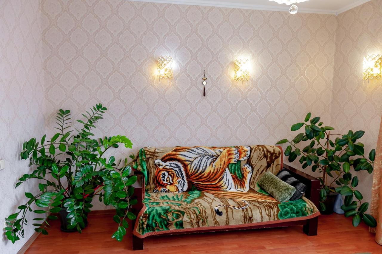 Hostel Astana Buitenkant foto