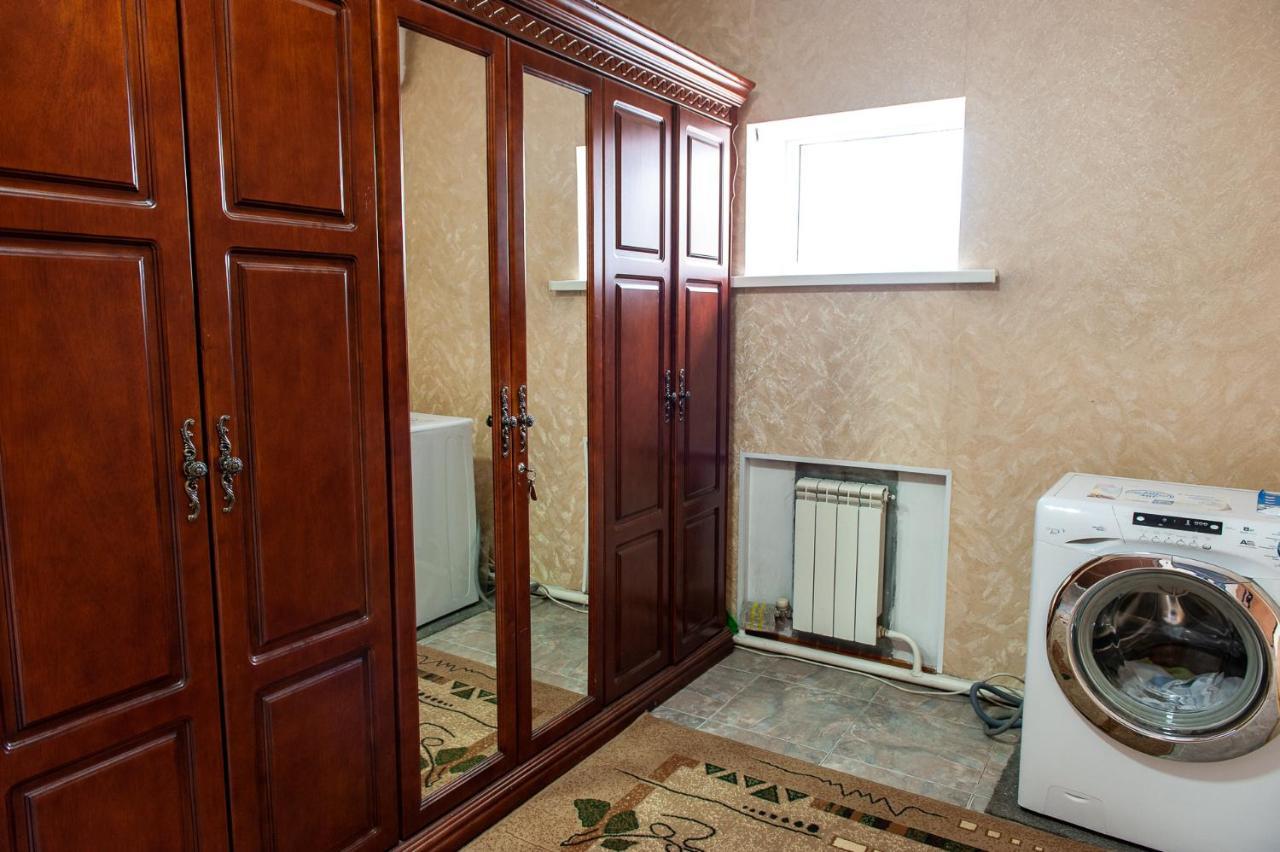 Hostel Astana Buitenkant foto